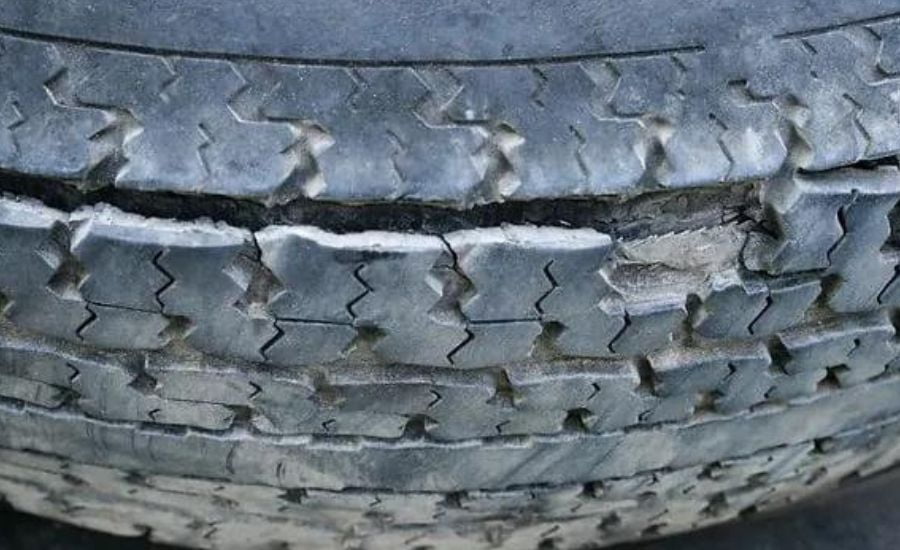 bad tire belt symptoms
