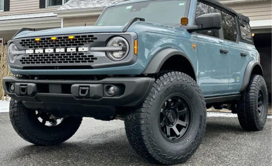 Cooper Discoverer AT3 XLT Vs. Falken Wildpeak AT3W Top 3 Qualities
